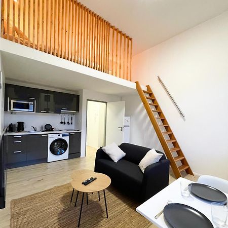 Loft Maniny By Urban Apartments Prague Exterior photo